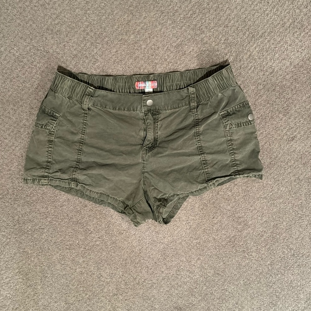Urban Outfitters Army Green shorts with button snap. Elastic waist.
